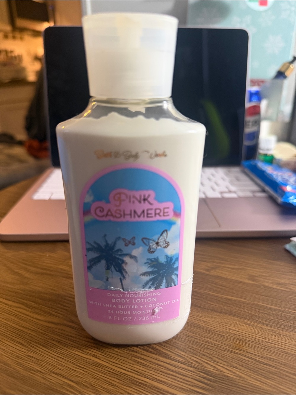 Bath & Body Works Pink Cashmere Body Lotion - White & Pink